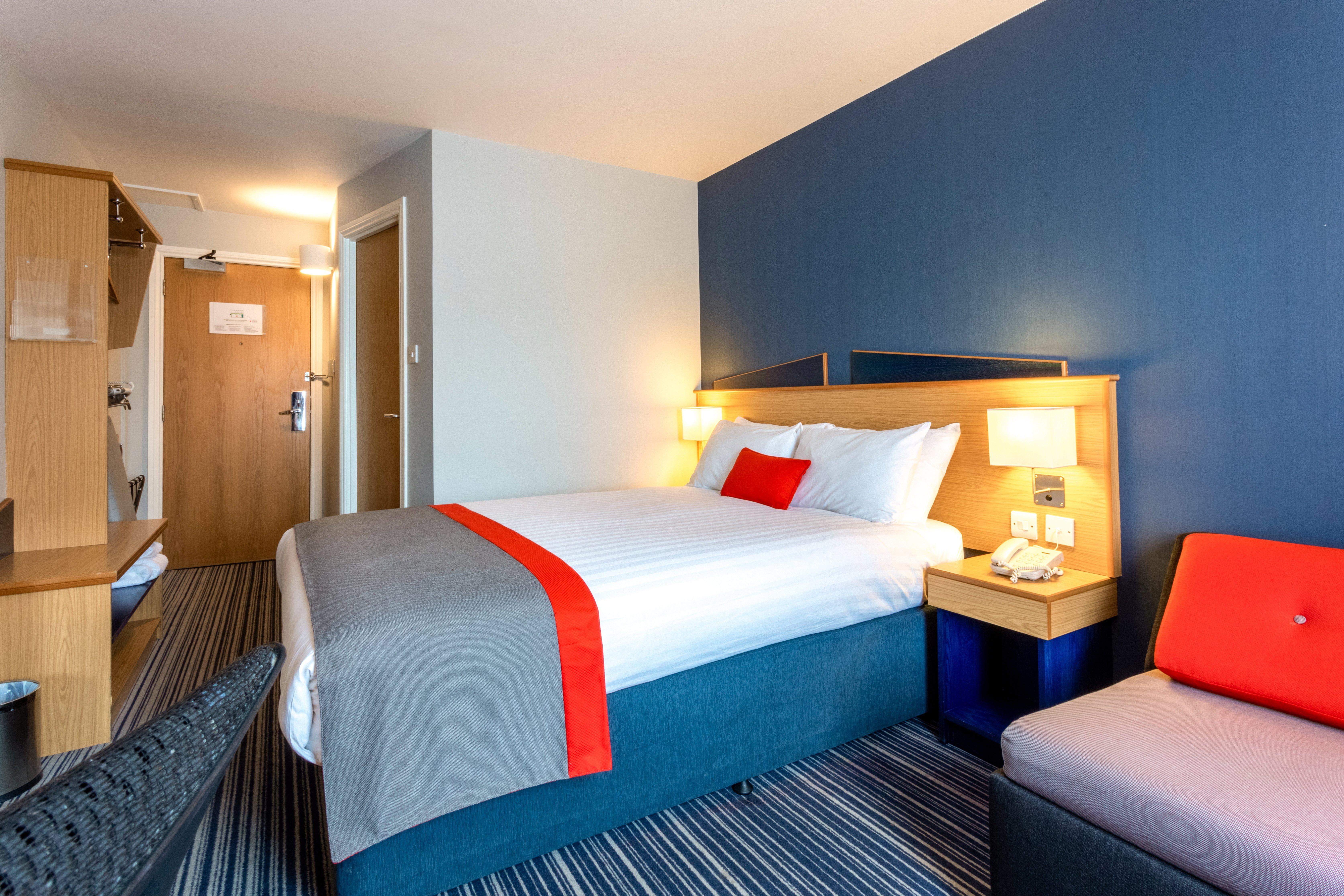 Holiday Inn Express Perth, An Ihg Hotel Zewnętrze zdjęcie
